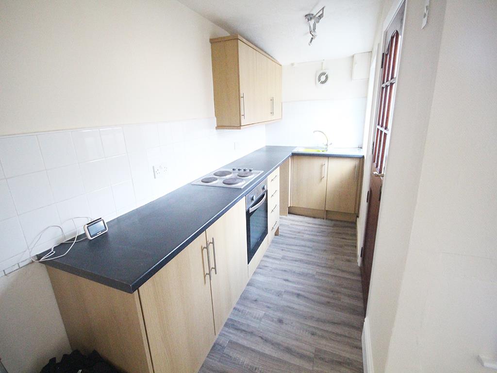 2 bedroom end terrace house To Let in Barnoldswick - IMG_4177.jpg